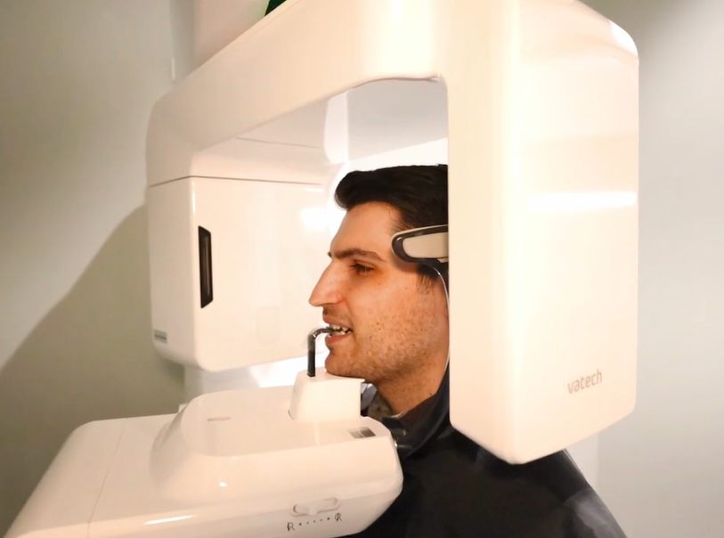 3D dental imaging scan on screen at the Cary dental office
